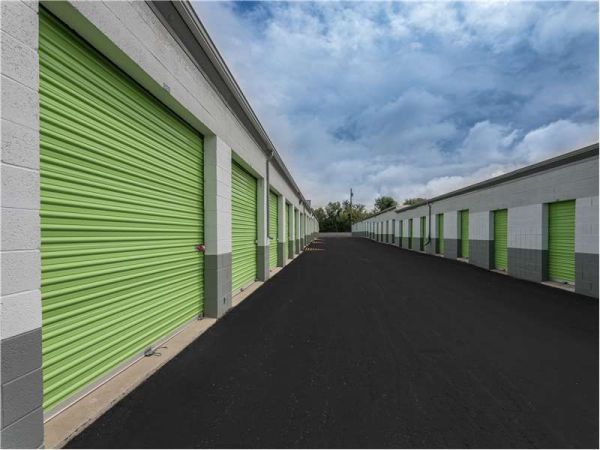 Extra Space Storage - 0485 - Santa Fe - West San Mateo Rd - 875 West San Mateo Road