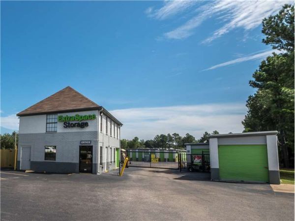 Extra Space Storage - 0487 - Cordova - 900 N Germantown Pkwy - 900 North Germantown Parkway