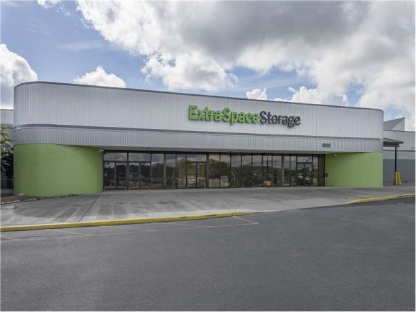 Extra Space Storage - 8174 - Columbia - Decker Blvd - 2470 Decker Boulevard
