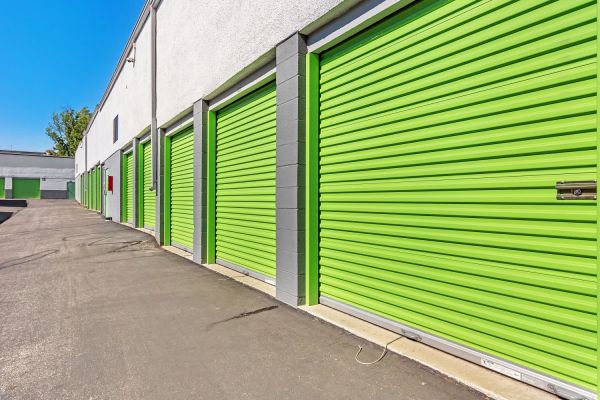 Extra Space Storage - 1475 - Claremont - W Arrow Hwy - 525 West Arrow Highway