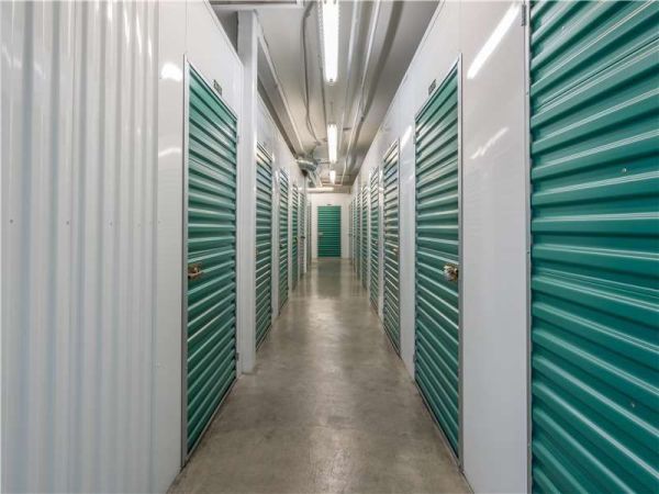 Extra Space Storage - 1478 - Fontana - 14750 Foothill Blvd - 14750 Foothill Boulevard