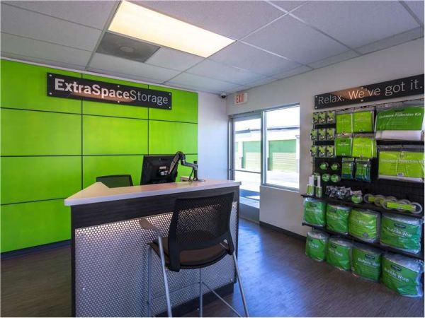 Extra Space Storage - 1482 - Lake Elsinore - Collier Ave - 18791 Collier Avenue
