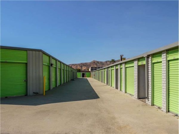 Extra Space Storage - 1482 - Lake Elsinore - Collier Ave - 18791 Collier Avenue