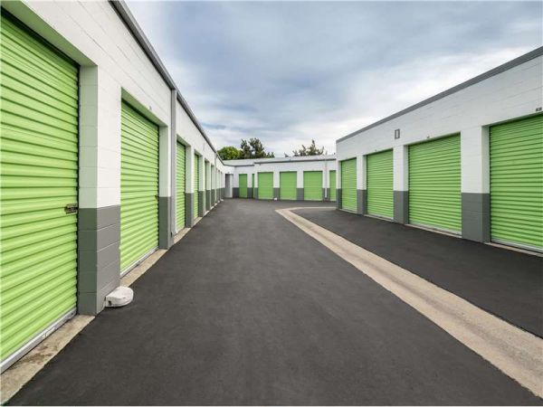 Extra Space Storage - 1484 - Paramount - Lakewood Blvd - 15125 Lakewood Boulevard