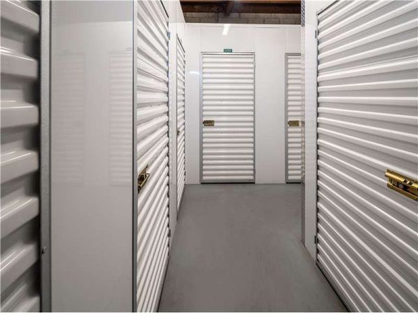 Extra Space Storage - 1484 - Paramount - Lakewood Blvd - 15125 Lakewood Boulevard