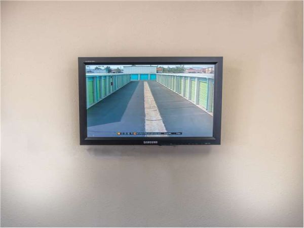 Extra Space Storage - 8334 - Hesperia - Main St - 17108 Main Street