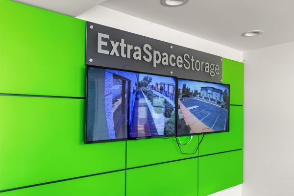 Extra Space Storage - 1499 - Mesa - E Southern Ave - 9363 East Southern Avenue