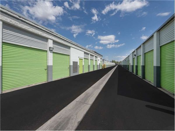 Extra Space Storage - 1667 - Chandler - W Chandler Blvd - 1625 West Chandler Boulevard