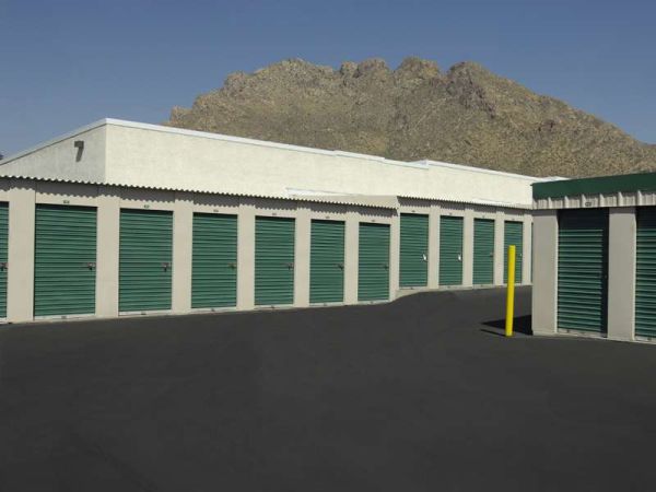 ESS - Tucson - N Oracle Rd - 8710 North Oracle Road