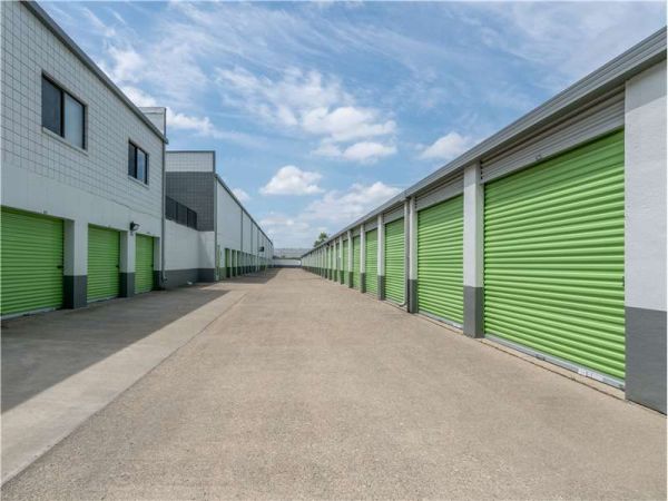 Extra Space Storage - 1716 - Erlanger - Crescent Springs Rd - 2900 Crescent Springs Pike