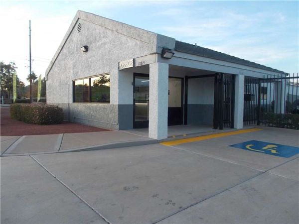 ESS - Phoenix - N 32nd St - 10815 North 32nd Street