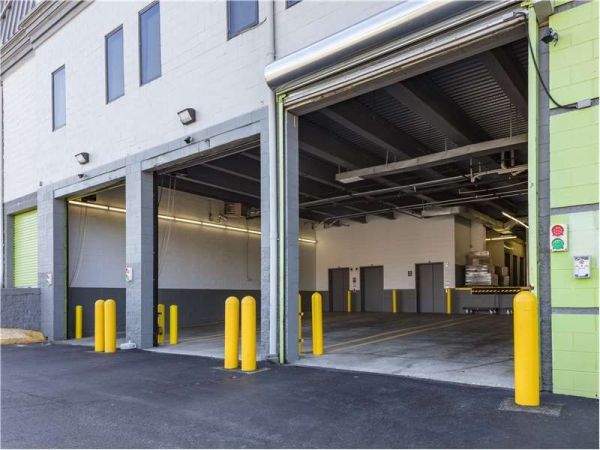 Extra Space Storage - 1725 - Fort Lee - Main St - 550 Main Street