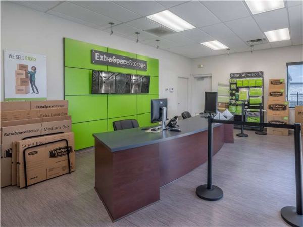 Extra Space Storage - 1748 - Lexington - St Peters Church Rd - 890 Saint Peters Road