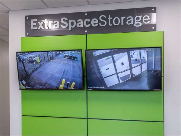 Extra Space Storage - 8932 - Pensacola - Pine Forest Dr - 7859 Pine Forest Road