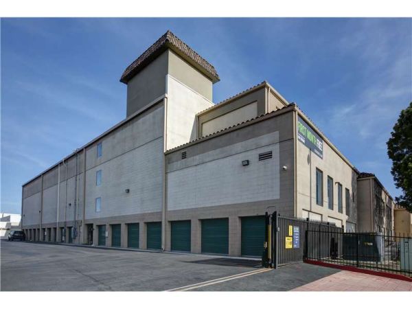 ESS - Carson - S Main St - 24950 South Main Street