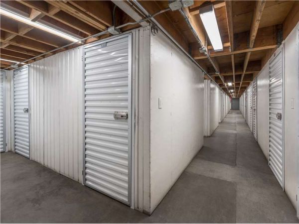 ESS - Bellflower - Ibbetson Ave - 17701 Ibbetson Avenue