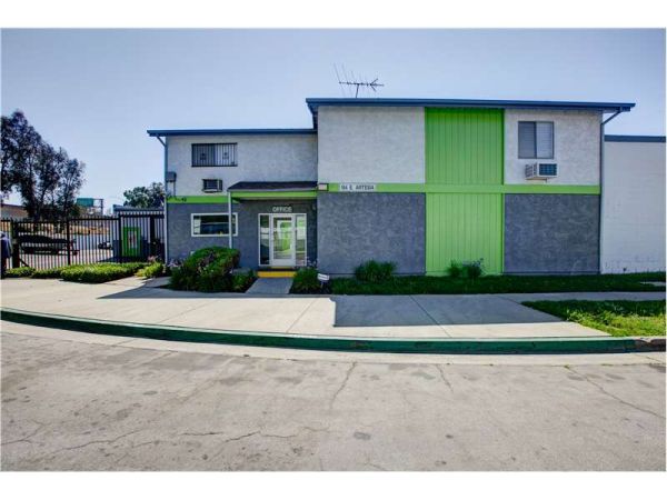ESS - Long Beach - E Artesia Blvd - 194 East Artesia Boulevard