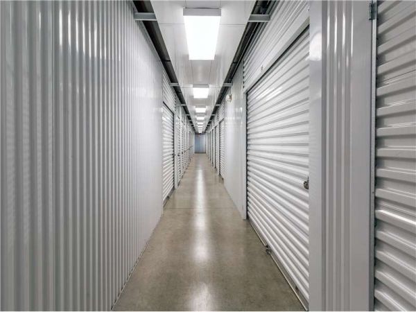 ESS - Fairfield - Fairfield Business Dr - 