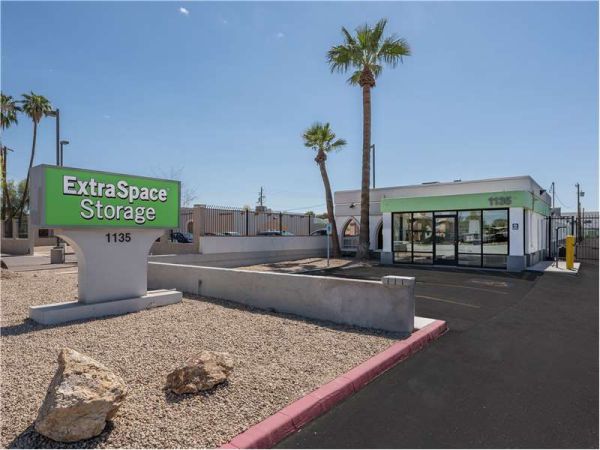 ESS - Tempe - W Broadway Rd - 1135 West Broadway Road