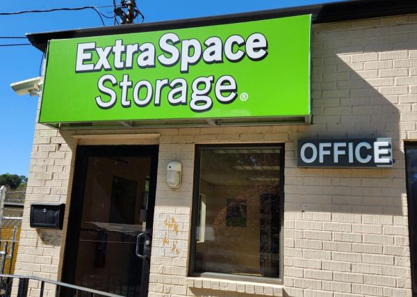 Extra Space Storage - 3031 - Mableton - Veterans Memorial Hwy - 720 Veterans Memorial Highway Southwest
