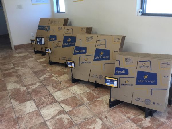 Extra Space Storage - 3046 - Birmingham - Center Point Pkwy - 2630 Center Point Parkway