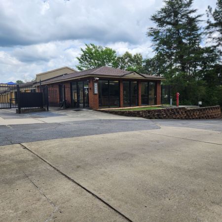 Extra Space Storage - 3047 - Hoover - Lorna Road - 3625 Lorna Road