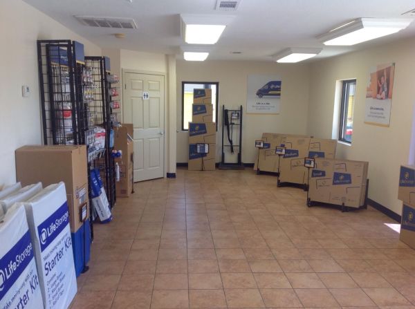 Extra Space Storage - 3073 - Montgomery - Coliseum Blvd - 1201 Coliseum Boulevard