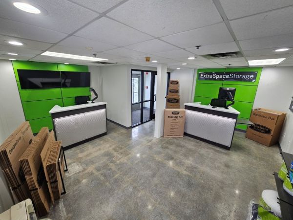 Extra Space Storage - 3158 - North Andover - Turnpike St - 1171 Turnpike Street