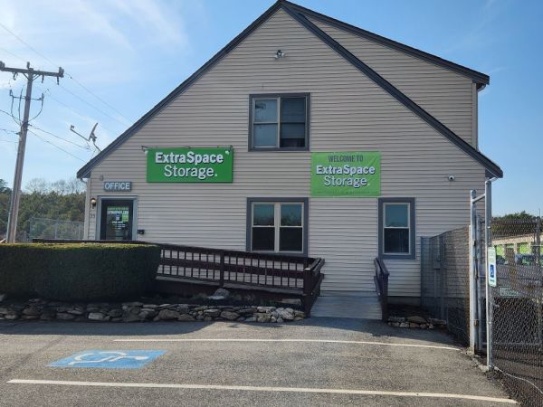 Extra Space Storage - 3170 - Plymouth - Holman Rd - 55 Holman Road