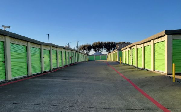 Extra Space Storage - 3184 - Duncanville - Highway 67 - 1010 East Highway 67