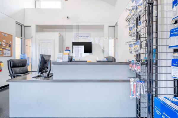 Extra Space Storage - 3206 - Marietta - Austell Rd - 3150 Austell Road Southwest