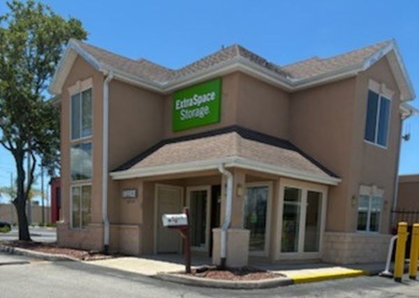Extra Space Storage - 3217 - Tarpon Springs - US Highway 19 - 41524 Us Highway 19 North