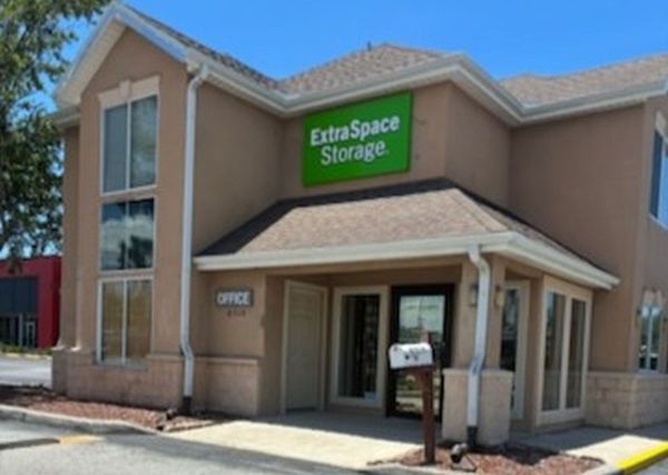 Extra Space Storage - 3217 - Tarpon Springs - US Highway 19 - 41524 Us Highway 19 North