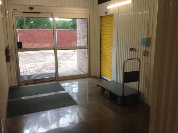 Extra Space Storage - 3222 - Florissant - Washington St - 450 West Washington Street