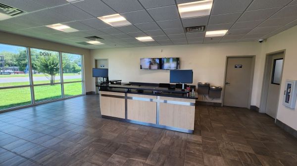 Extra Space Storage - 3263 - Pensacola - 1600 W Nine Mile Rd - 1600 West 9 Mile Road