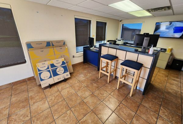 Extra Space Storage - 3269 - San Antonio - Foster Rd - 3615 North Foster Road