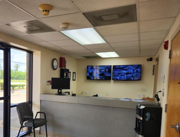 Extra Space Storage - 3270 - Beaumont - Major Dr. - 1655 South Major Drive
