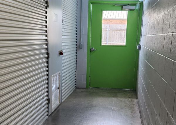 Extra Space Storage - 3288 - Houston - 7610 Highway 6 - 7550 Highway 6 North