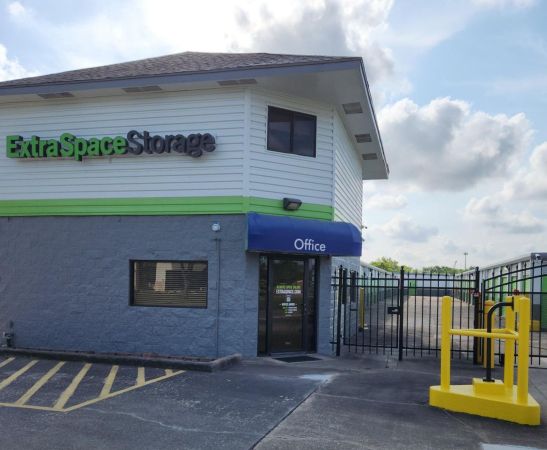 Extra Space Storage - 3292 - Friendswood - 2351 Rd - 4333 Farm to Market 2351