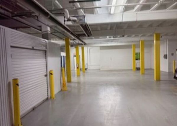 Extra Space Storage - 3325 - Aurora - South Lake Street - 232 South Lake Street