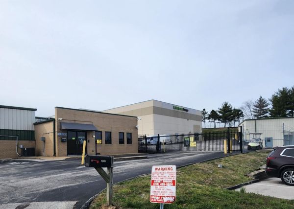 Extra Space Storage - 3363 - Arnold - Vogel Road - 3850 Vogel Road