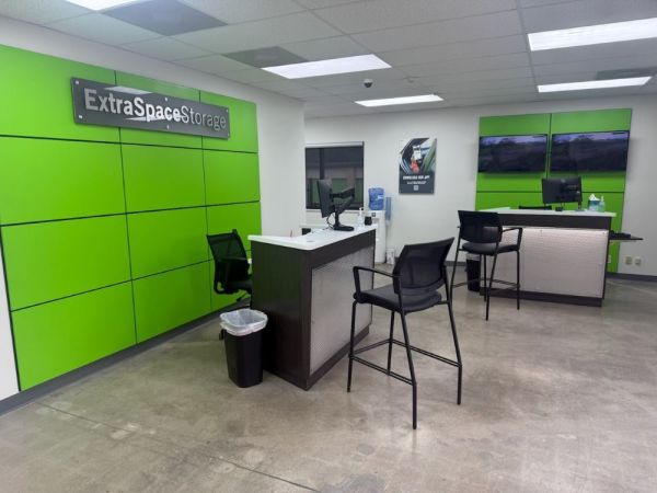Extra Space Storage - 3366 - Florissant - Dunn Road - 1475 Dunn Road