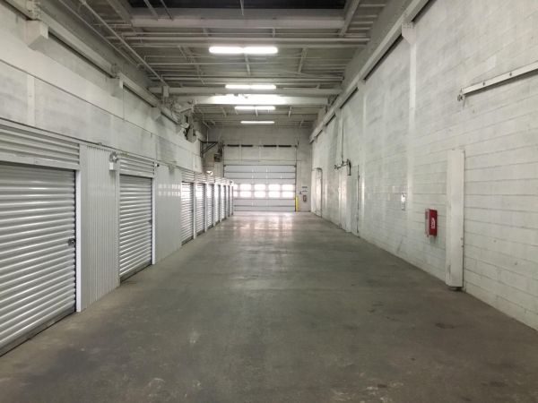 Extra Space Storage - 3380 - Chicago - Pulaski Road - 2850 North Pulaski Road