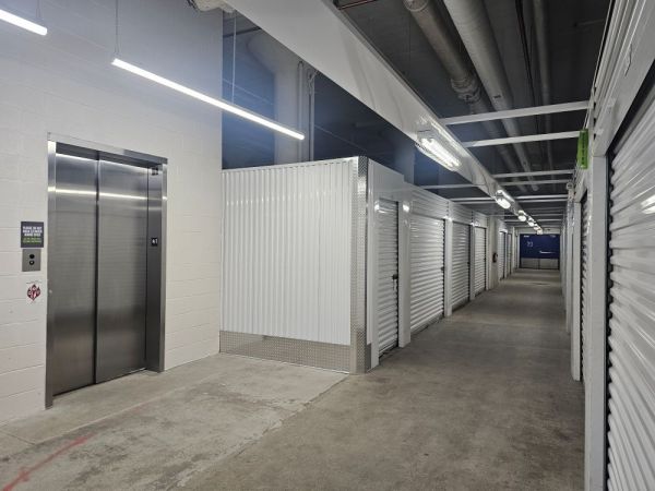 Extra Space Storage - 3380 - Chicago - Pulaski Road - 2850 North Pulaski Road