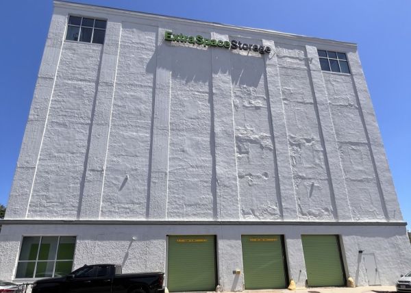 Extra Space Storage - 3391 - Lynn - Pleasant St - 154 Pleasant Street