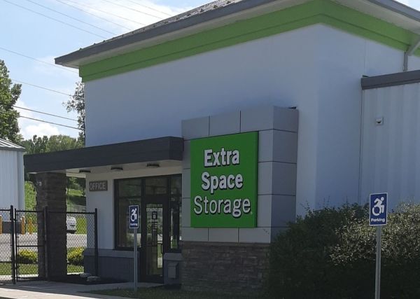 Extra Space Storage - 3396 - Manlius - Fairgrounds Drive - 111 Fairgrounds Drive