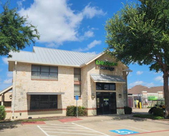 Extra Space Storage - 3420 - McKinney - Alma Rd - 3080 Alma Road