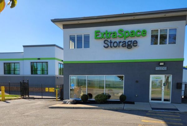 Extra Space Storage - 3434 - Buffalo - Cayuga Rd - 550 Cayuga Road