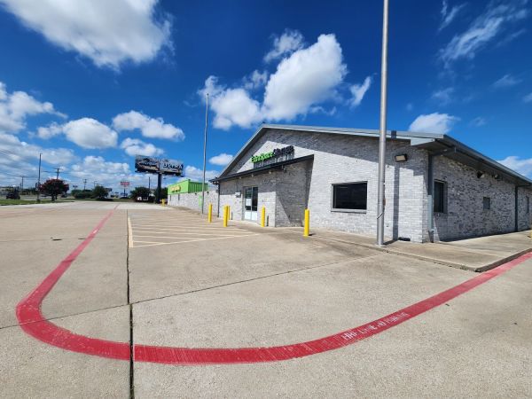 Extra Space Storage - 3439 - Killeen - Clear Creek Rd. - 4201 Clear Creek Road