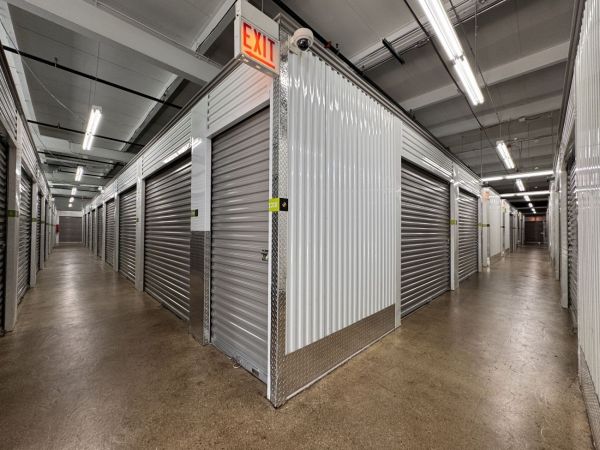 Extra Space Storage - 3445 - Chicago - Addison St - 3323 West Addison Street